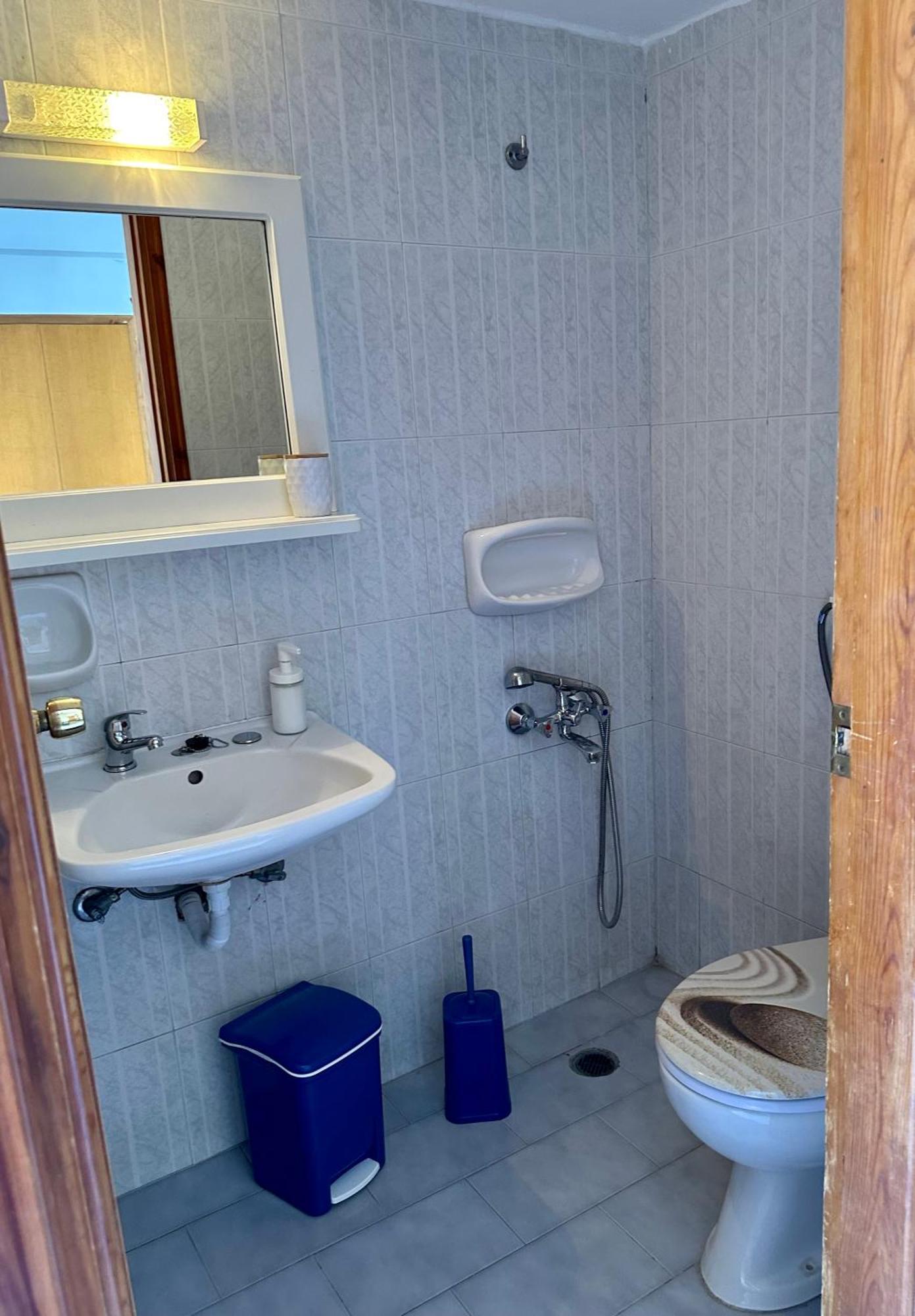 Bonatsa Rooms Palaiochora Ngoại thất bức ảnh